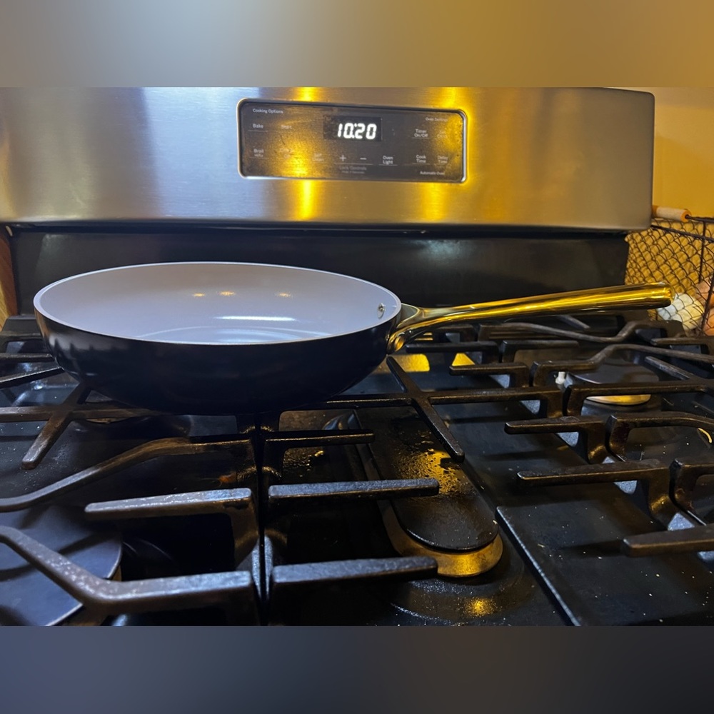 Caraway Home 10.5” Fry Pan | Iconics Collection Black & Gold NEW - Picture 2 of 7